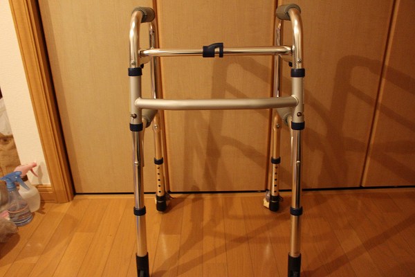 歩行器