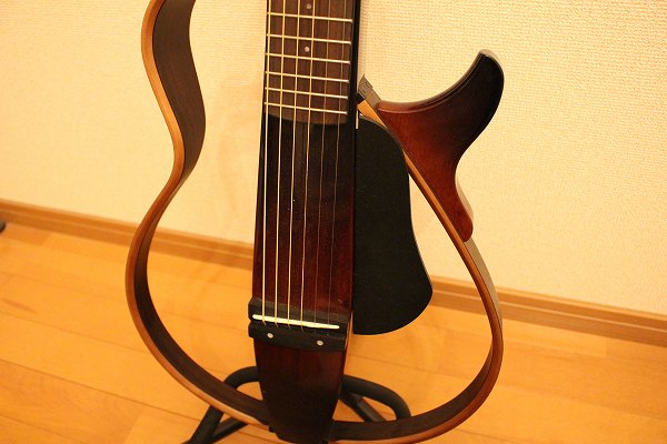 YAMAHA サイレントギター