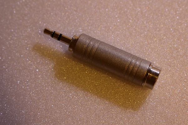 3.5mmステレオミニ変換プラグ