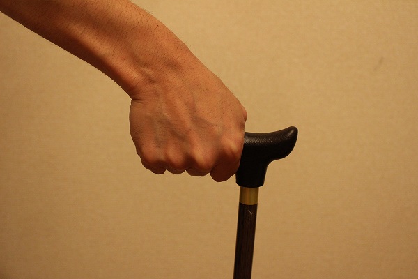 杖の正しくない握り方