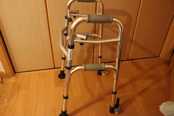 歩行器