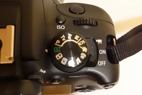 cannon EOS Kiss x7