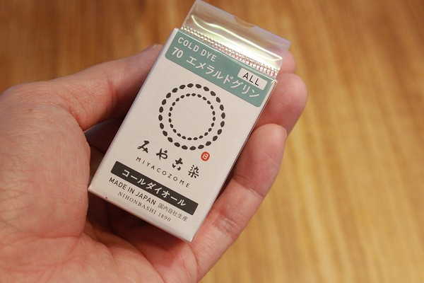 衣類 染め粉