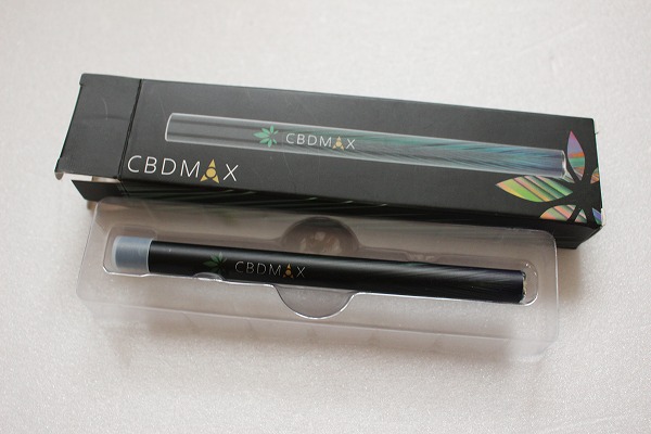 CBDMAX(マックス)』使用レビュー|実際に吸った味や吸い方を紹介します 